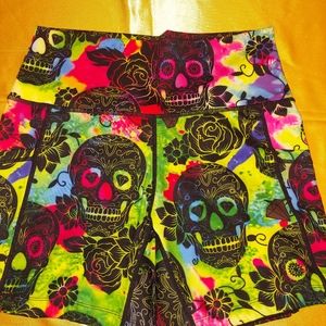 CVG 5 inch Tie Dye Skulls Size S
